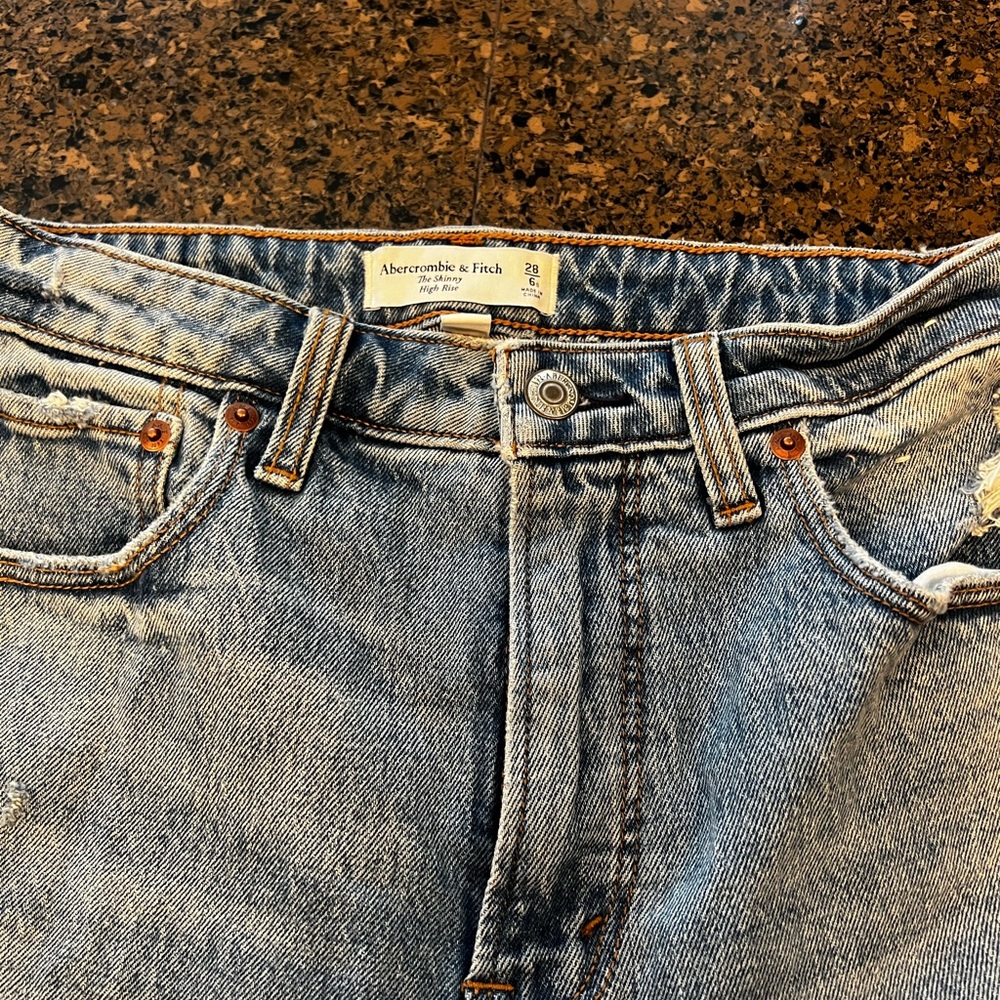 A&F curve love skinny jeans